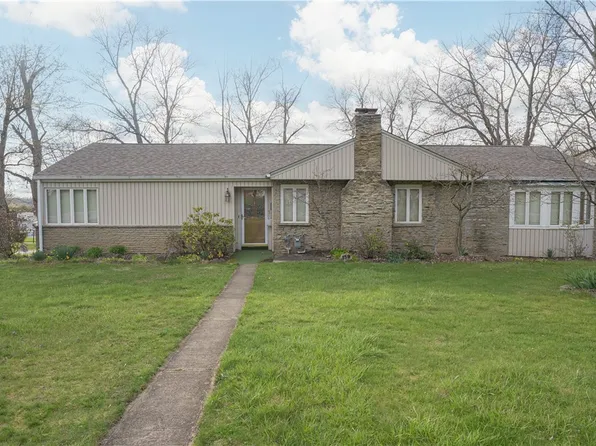 138 Pennsylvania Ave, Bridgeville, PA 15017