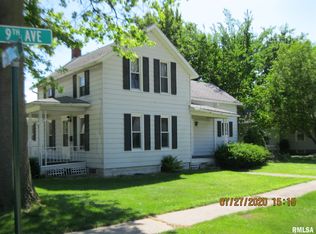 900 10th St, Fulton, IL 61252