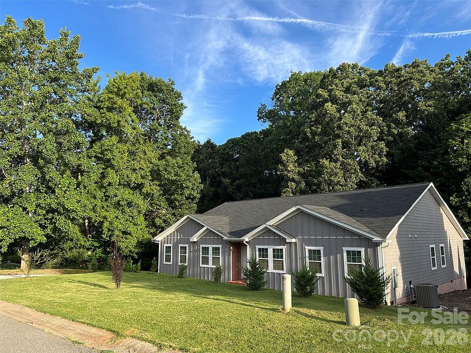 1st image of 4054 Belle Meade Cir