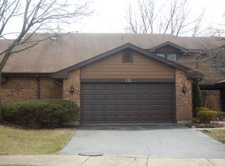 135 Indian Boundary Dr, Westmont, IL