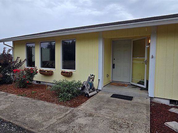 3rd image of 3126 184th Avenue SE