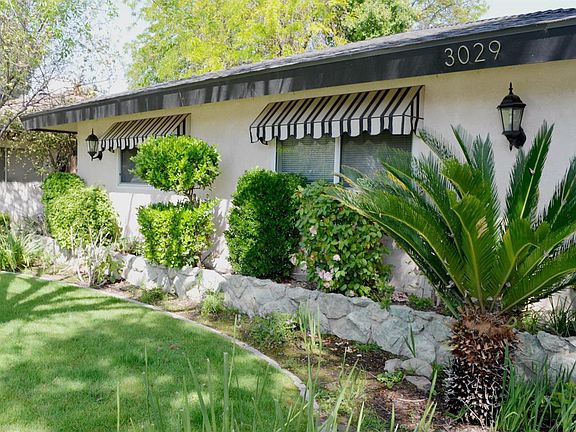 2nd image of 3029 Jacaranda Dr
