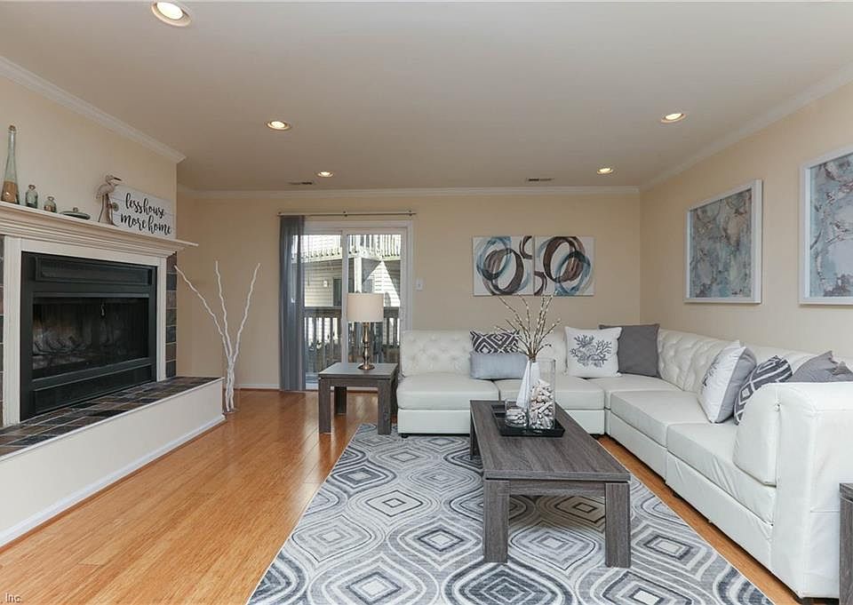 1st image of 3196 E Ocean View Ave #22