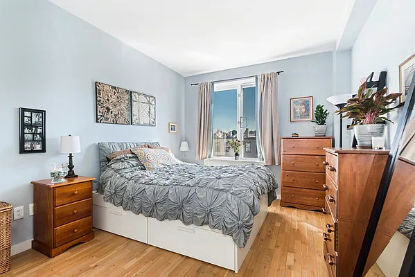 Rented by Douglas Elliman | media 9