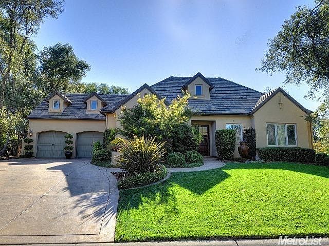 1st image of 3040 Courbet Way