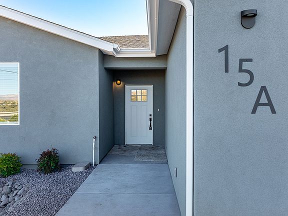 2nd image of 15 N Alamos Dr #A