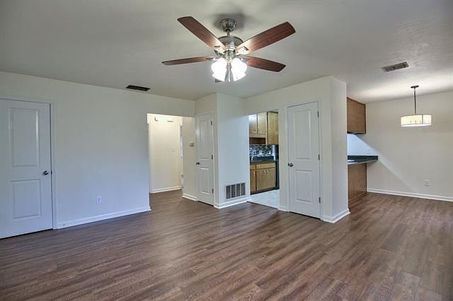 1st image of 1219 Crestview Ave APT D