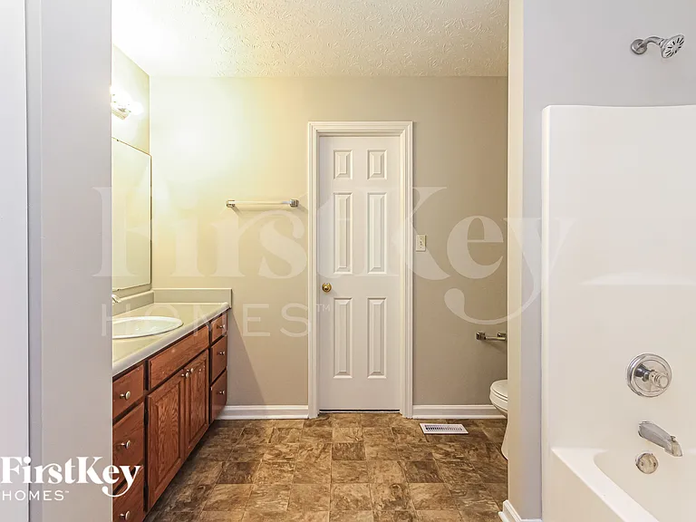 5313 Waterton Lakes Dr — Photo 11