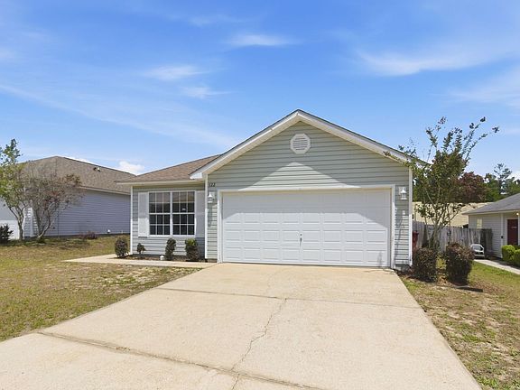 2nd image of 122 Nivana Dr