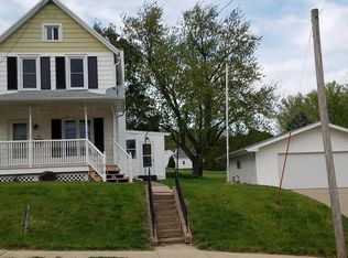 2163 Lombard St #2163, Dubuque, IA 52001