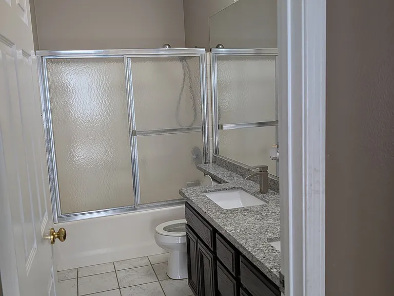 867 N Temescal St — Photo 11