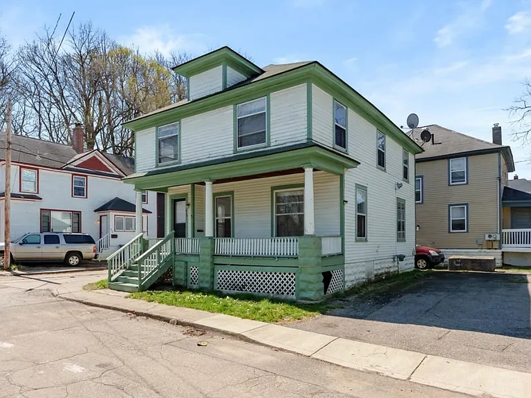 416 Bellevue Pl — Photo 13