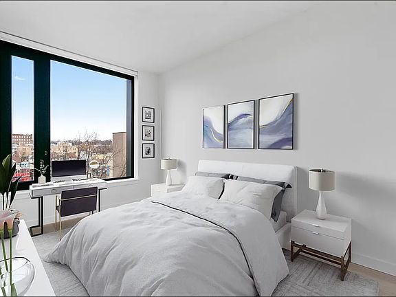3rd image of 15310 88th Ave #720