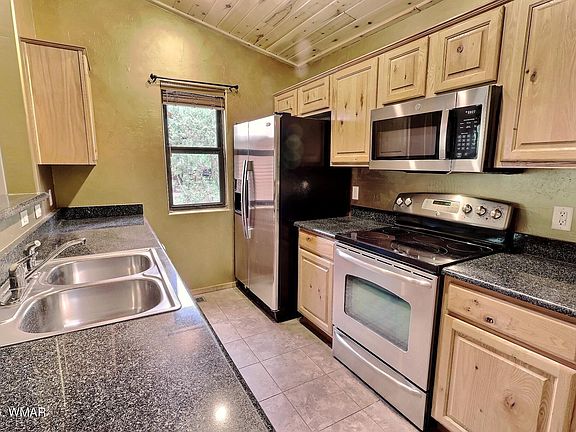 4th image of 4720 W Cottage Loop