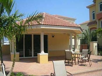 3rd image of 1932 Coral Heights Ct