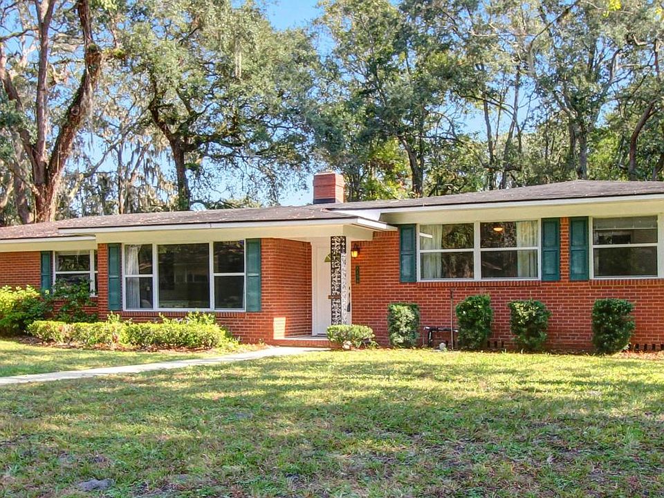 1st image of 8139 Madeira Dr
