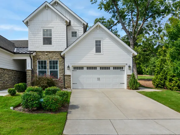 717 Churton Pl, Cary, NC 27518