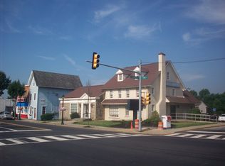 55 N York Rd #2, Hatboro, PA 19040