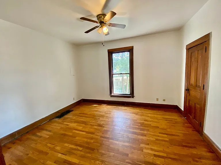 508 N Congress St — Photo 13
