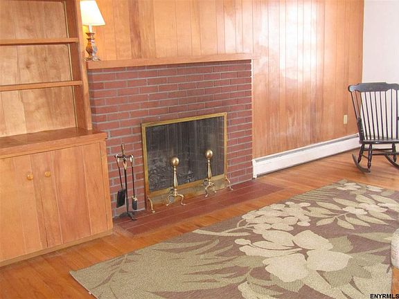 5th image of 138 Pleasantview Dr