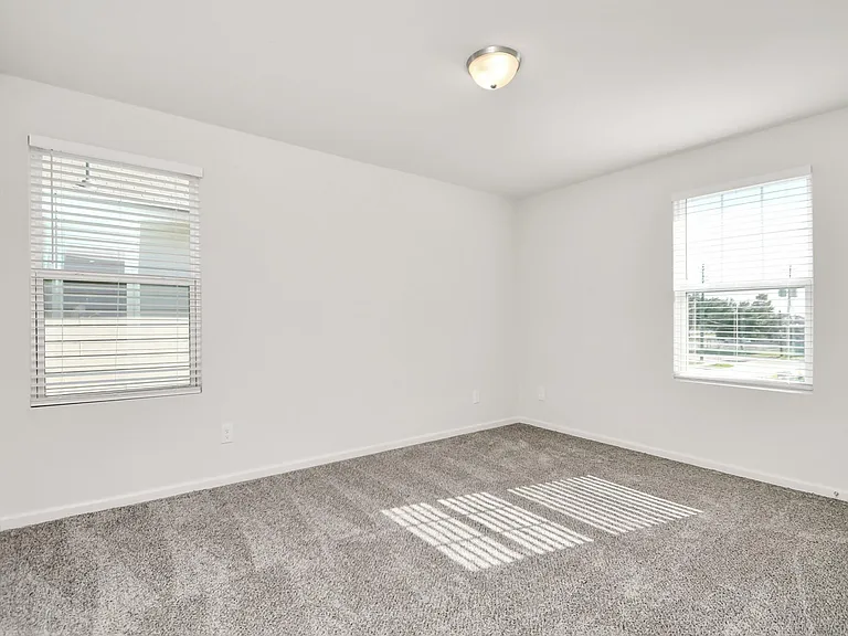 7802 Hightree Dr — Photo 34