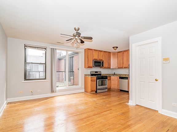 4th image of 7334 N Winchester Ave APT 2W