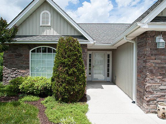 4th image of 5706 Glen Haven Dr