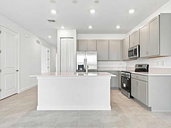 3rd image of 3580 Spanish Cedar Place
