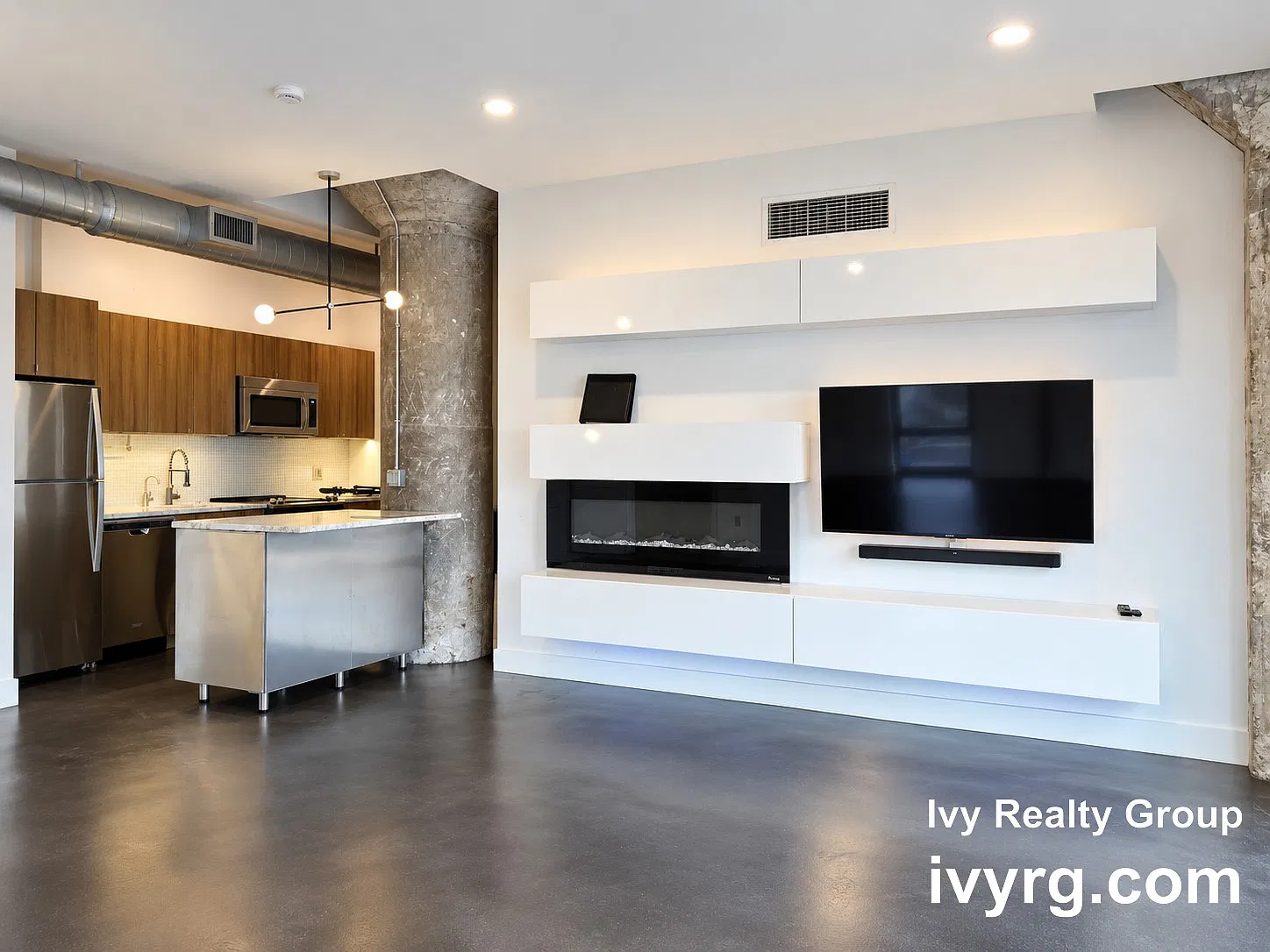 2 bed, 2.0 bath, 1124 sqft, $3,800 — Photo 4