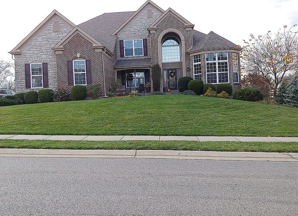 1st image of 10233 Pembroke Dr