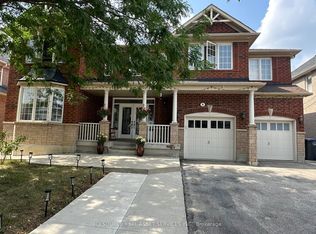 8 Nelly Ct #2, Brampton, ON L6P 2G5