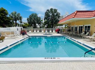 6289 Midnight Pass Rd #107, Sarasota, FL 34242