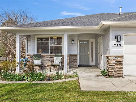 2nd image of 725 N Eagle Rd