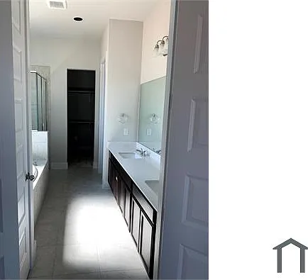 10717 Charger Way — Photo 4