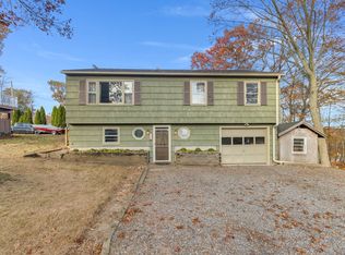 48 Saginaw Trl, Shelton, CT