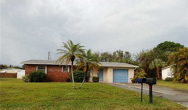 1st image of 1105 SE Theresa St