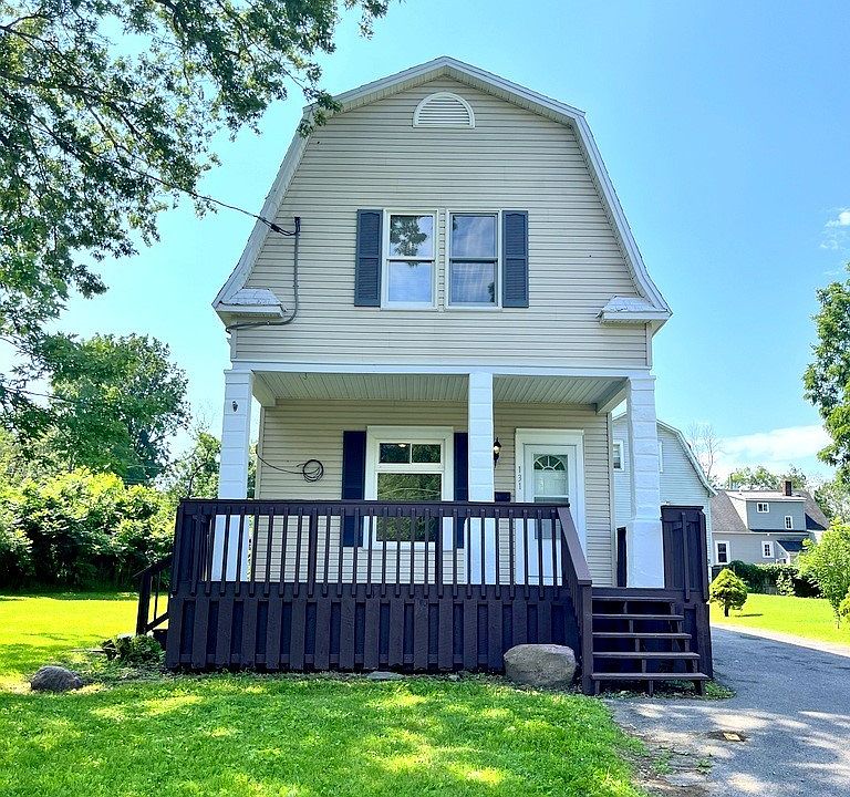1st image of 131 Meredith Ave