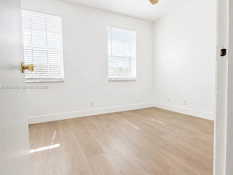 3 Whitehead Cir #3 — Photo 18
