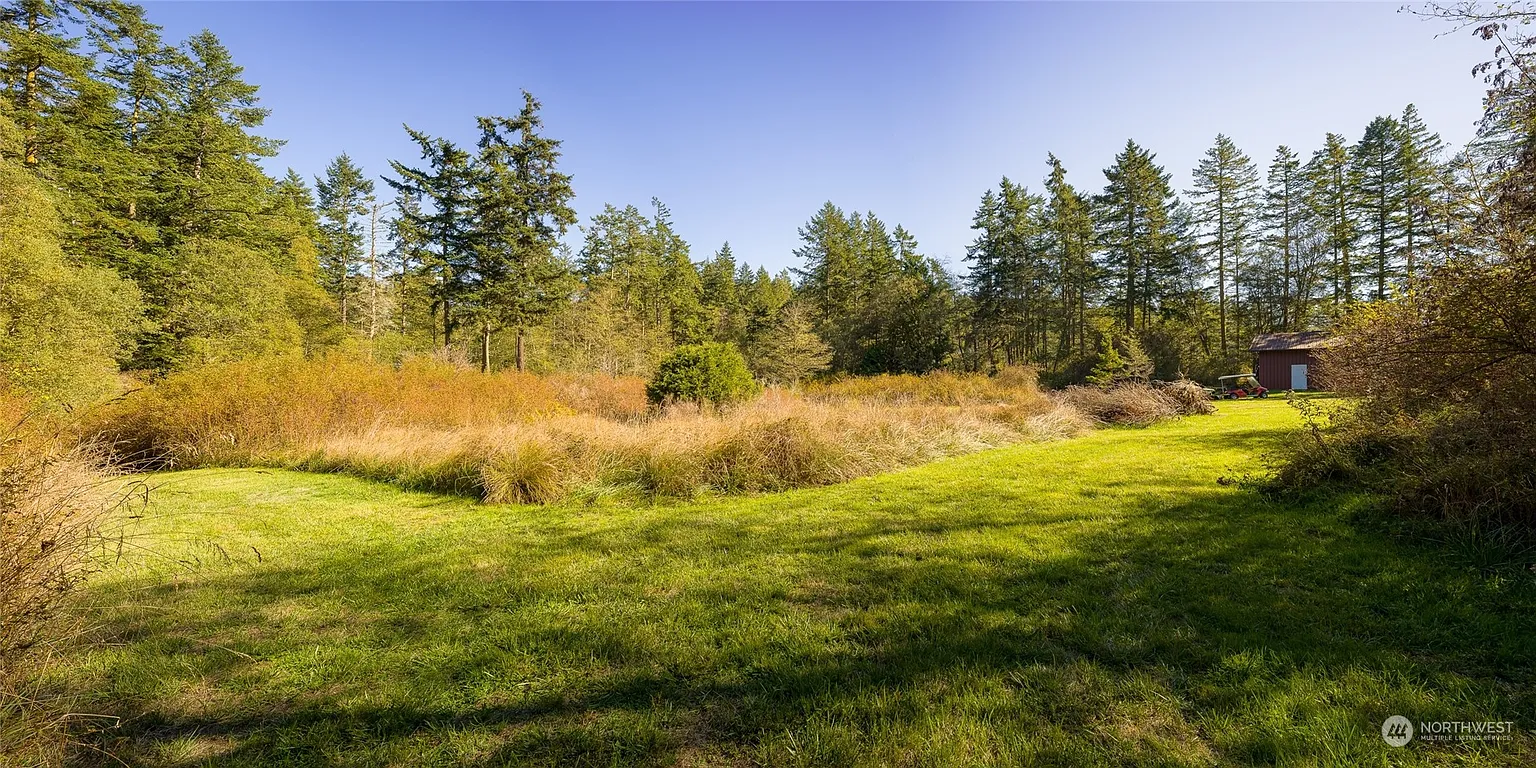 165 Sunrise Road photo 1