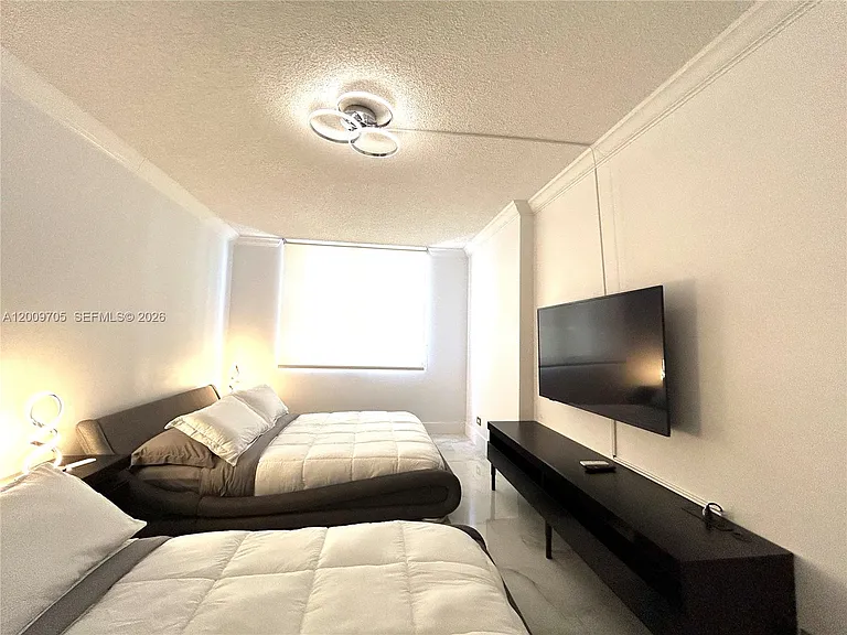 6039 Collins Ave #1507 — Photo 21