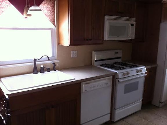 4th image of 754 Alameda Ave