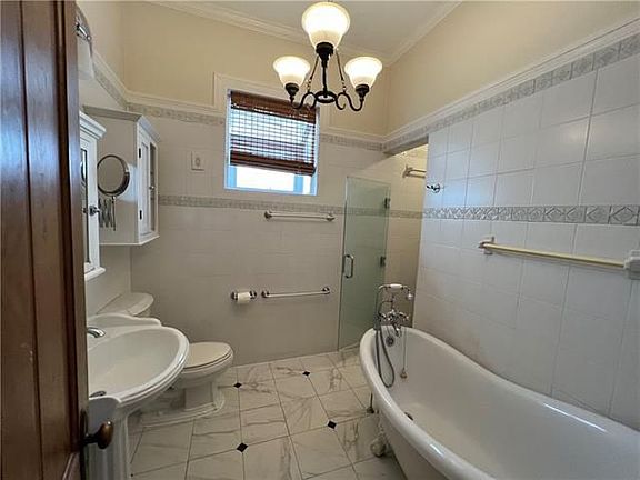 5th image of 6123 Tchoupitoulas St