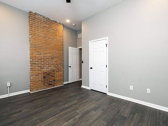 5th image of 60 Clark Pl #60