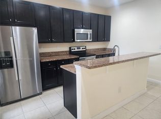 14640 SW 15th St, Hollywood, FL 33027