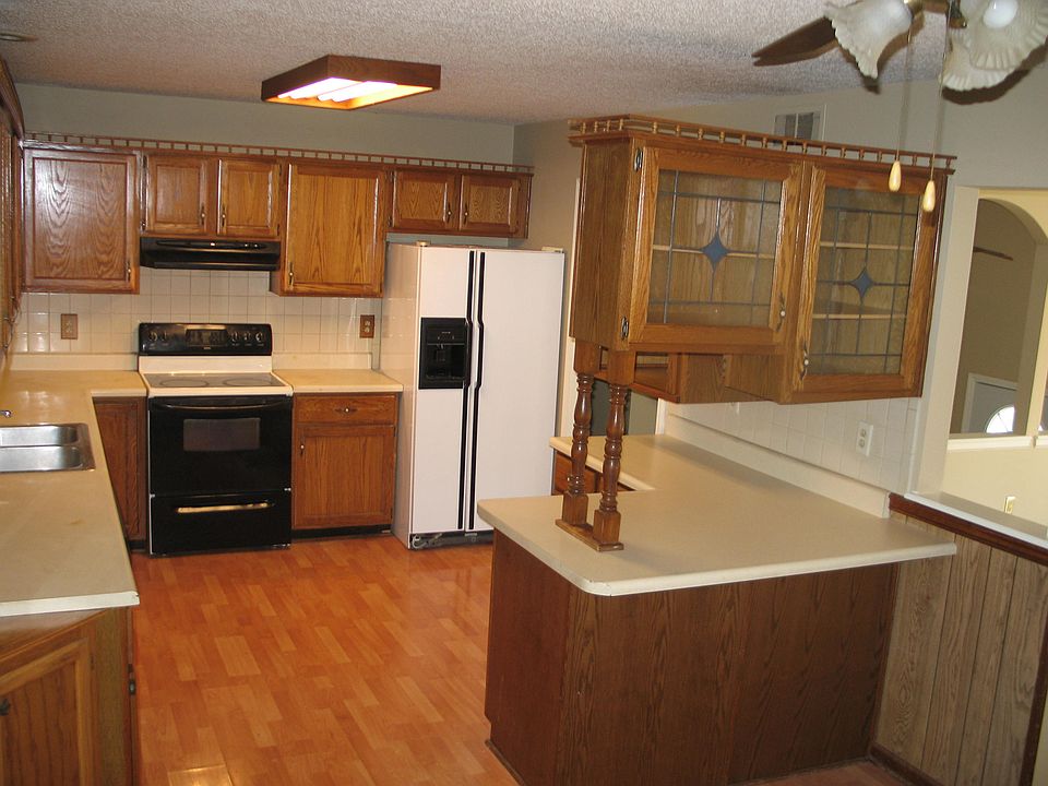 1st image of 1505 N Millburn Ave