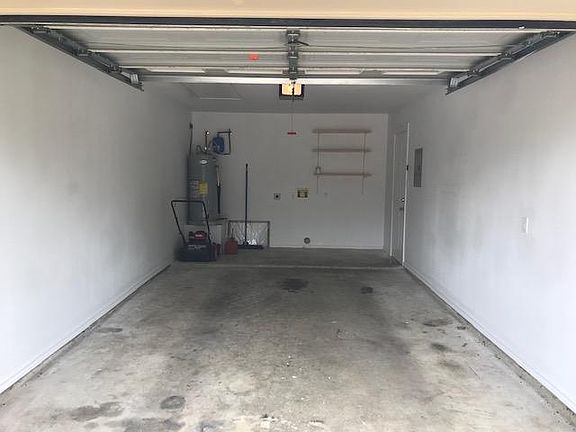 5th image of 3028 Pine Valley Dr