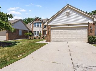 15744 Golfview Drive Blvd, Riverview, MI 48193