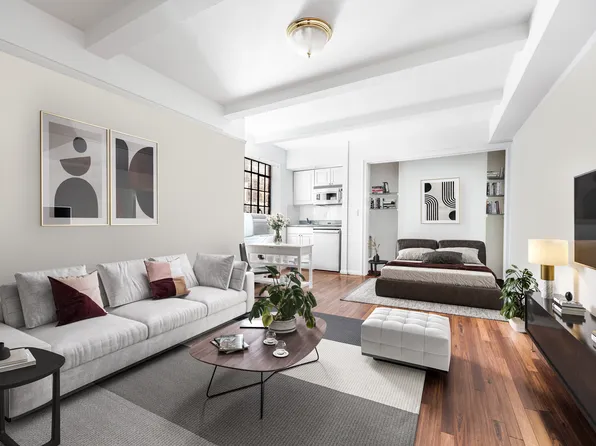 45 Tudor City Place image 1 of 10