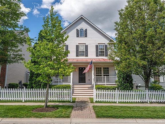 2nd image of 9767 Cobblewood Ct