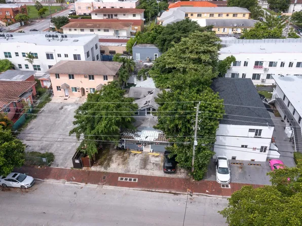 618 SW 13th Avenue, Miami, FL 33135